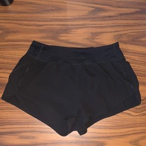 Look alike lululemon black shorts size M
